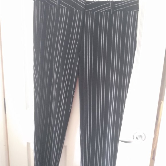 High waisted pants, brand Black Tape, pinstripe with unique double waist. Size l - Picture 2 of 4